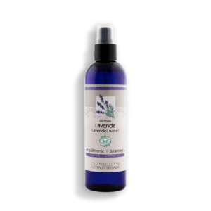 Packshot produit eau florale de lavande