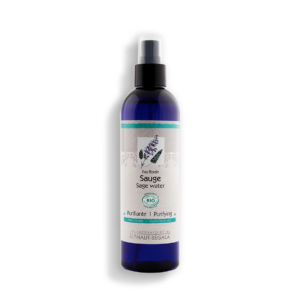 Packshot produit eau florale de sauge