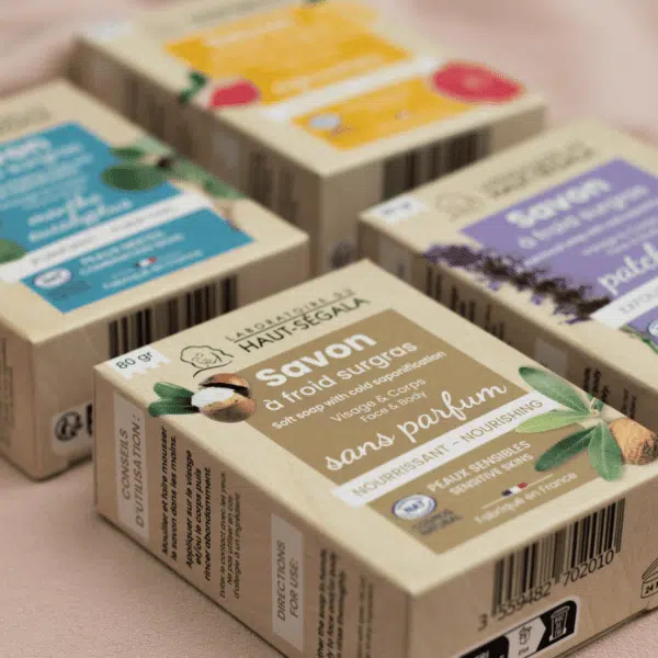 Gamme de savons solides à froid surgras